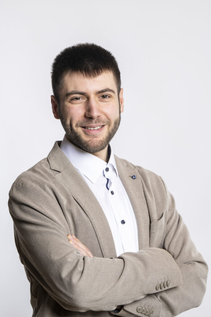 2023-03-11_Bewerbung_DevrimSürmeli_014import