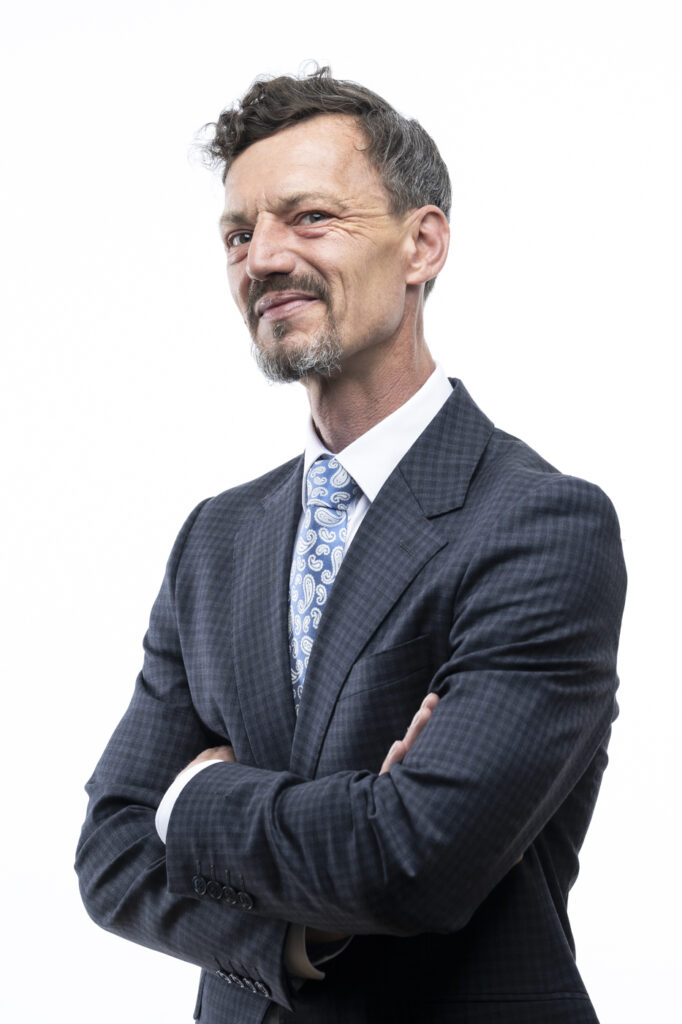 2025-05-17_Bewerbungsfotos_ChristianFaltus_002