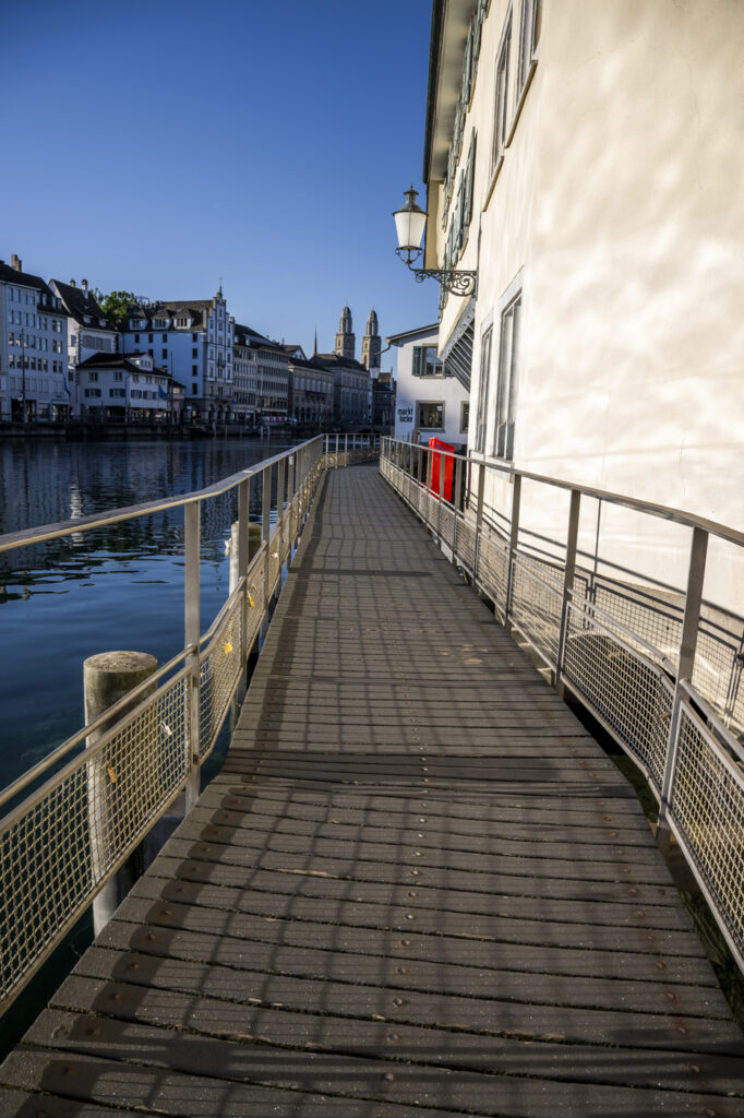 2025-06-29_BFR_Weihnachtskarte2025_Zürich_234