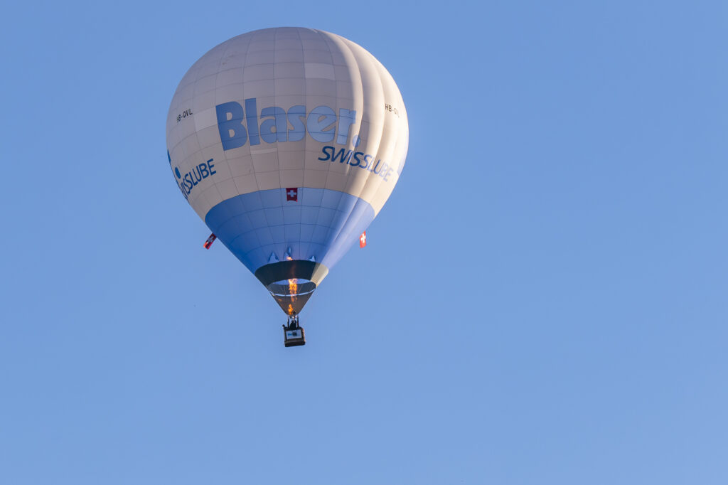 2026-09-04_Bär_02_Flug_486